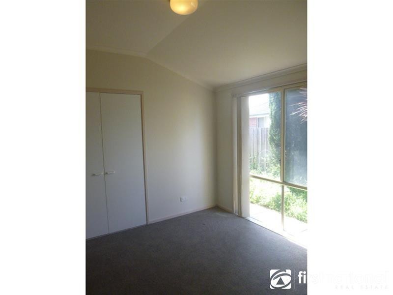 13 Alison Close, Pakenham VIC 3810