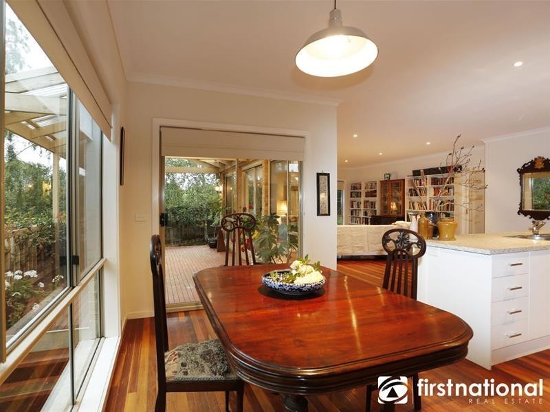 23 Cara Crescent, Berwick VIC 3806