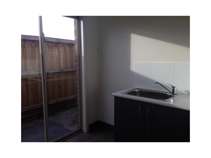 45 Chantenay Parade, Cranbourne North VIC 3977