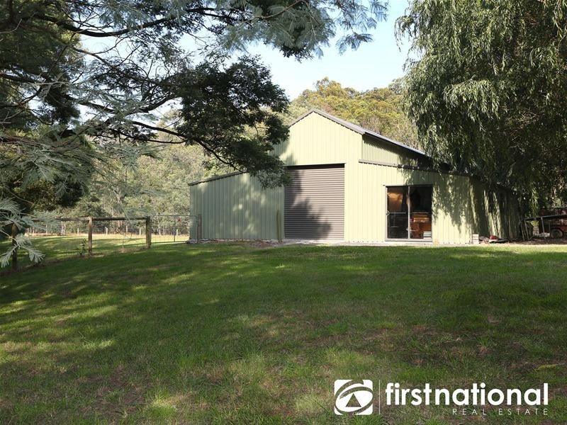 1005 Pakenham Road, Pakenham Upper VIC 3810