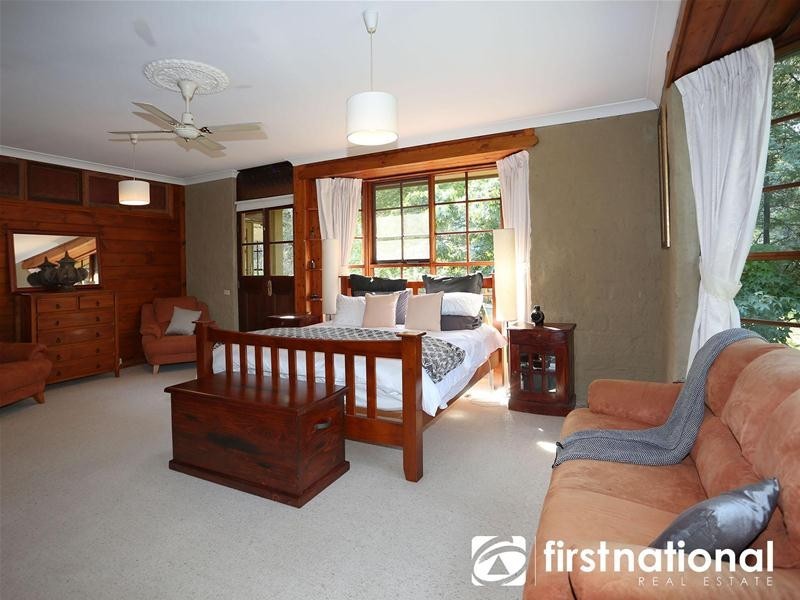 1005 Pakenham Road, Pakenham Upper VIC 3810