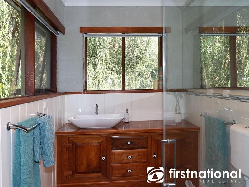 1005 Pakenham Road, Pakenham Upper VIC 3810