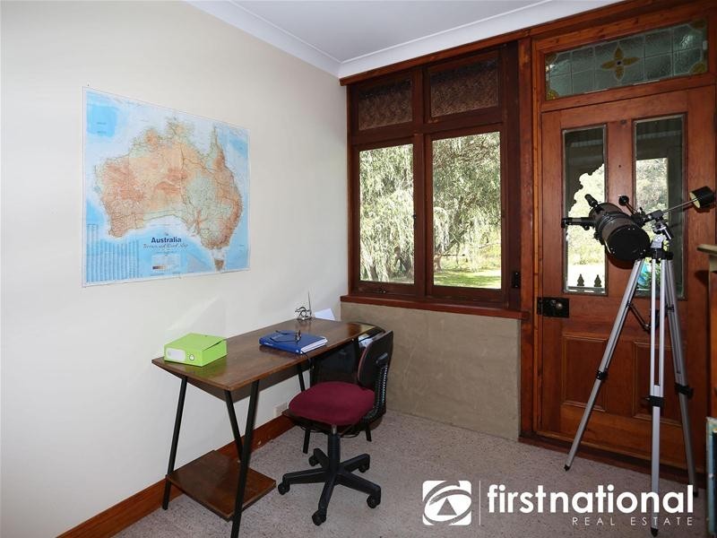 1005 Pakenham Road, Pakenham Upper VIC 3810