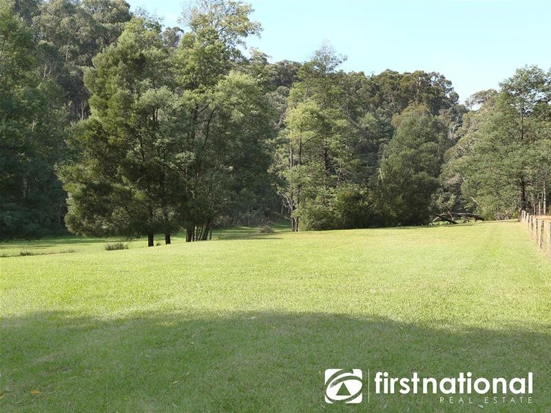 1005 Pakenham Road, Pakenham Upper VIC 3810