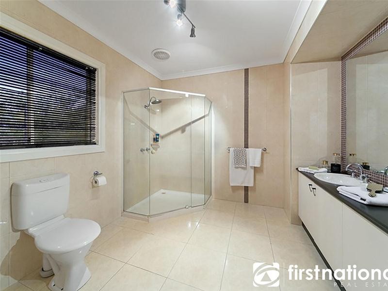 25 Timberside Drive, Beaconsfield VIC 3807