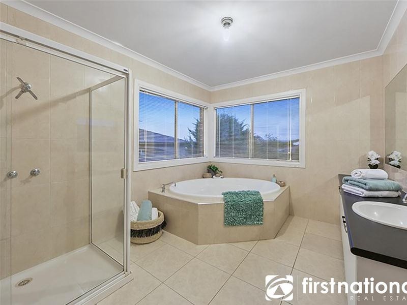 25 Timberside Drive, Beaconsfield VIC 3807