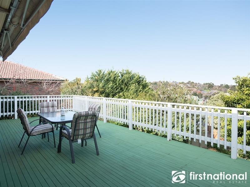 21 Kramer Drive, Berwick VIC 3806