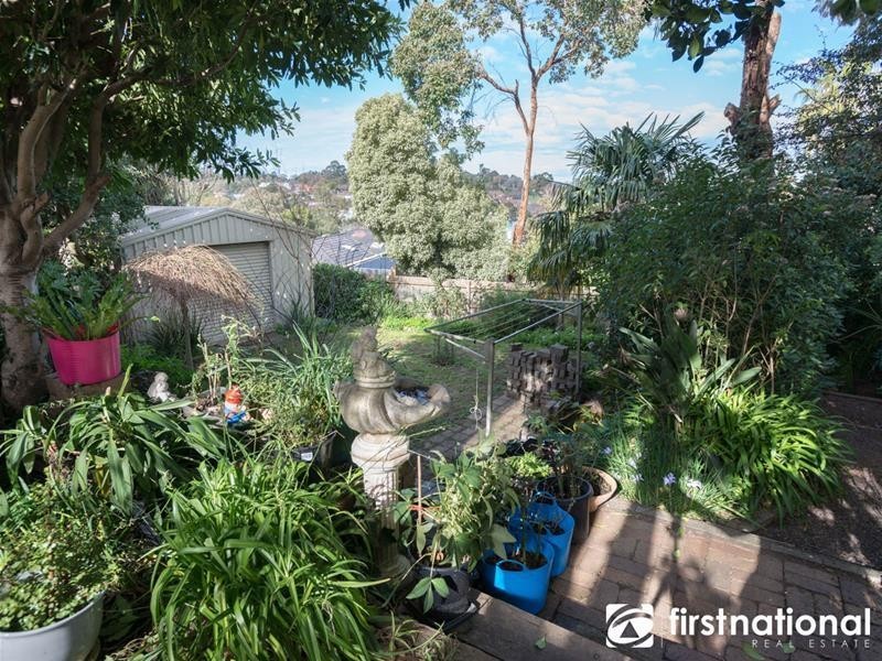 21 Kramer Drive, Berwick VIC 3806