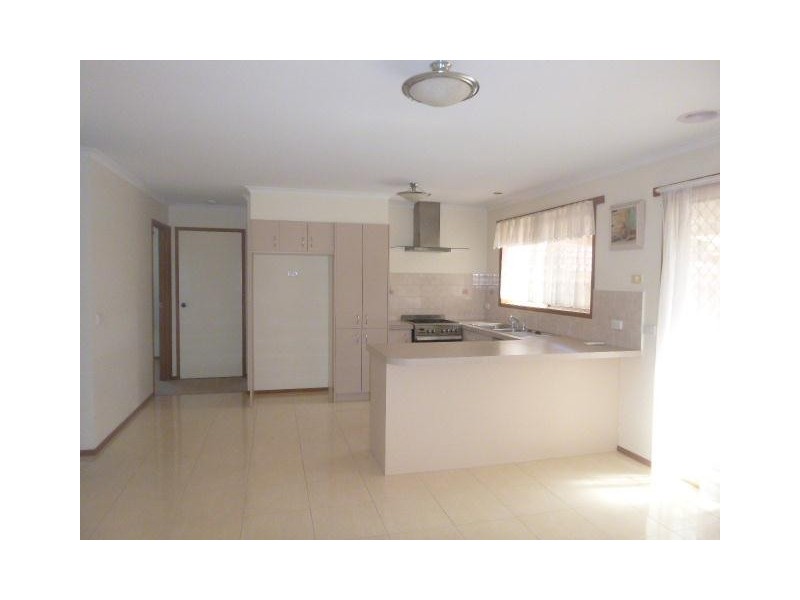 1 Pater Close, Narre Warren VIC 3805