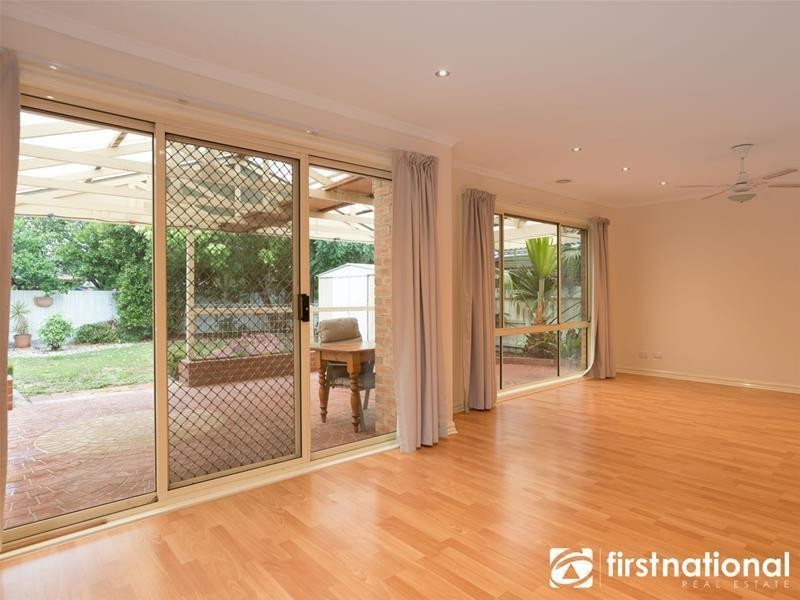 10 Fieldhouse Lane, Berwick VIC 3806