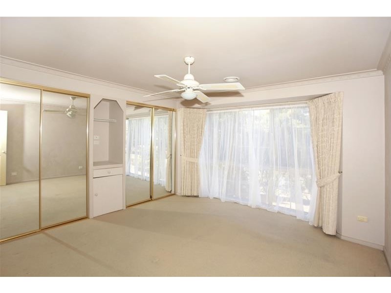 8 Tamarisk Road, Narre Warren VIC 3805