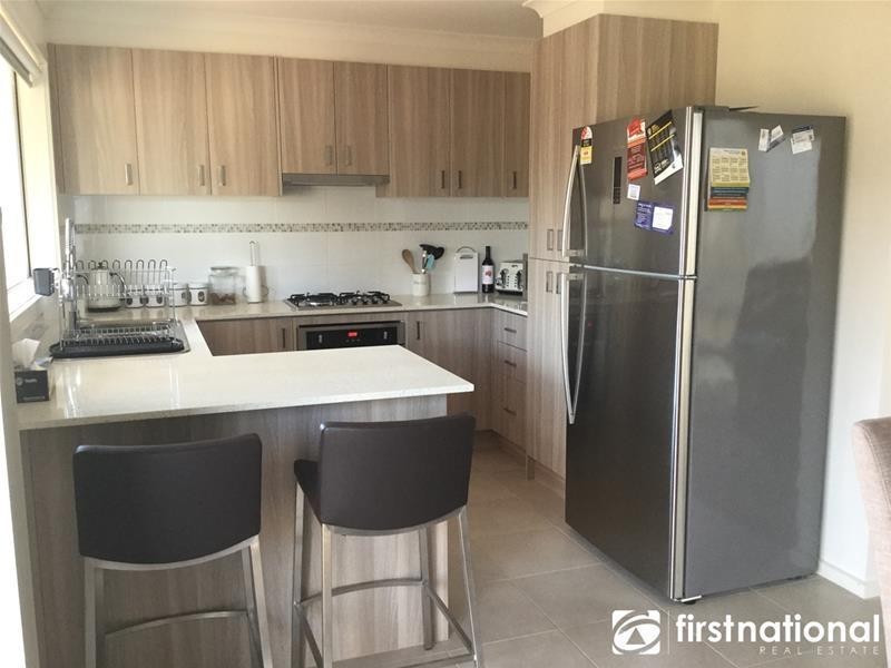 9/3-5 Melissa Way, Pakenham VIC 3810