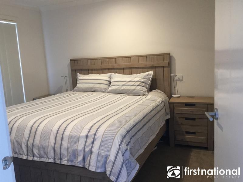 9/3-5 Melissa Way, Pakenham VIC 3810