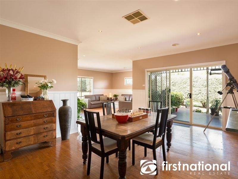 8 Nylander Road, Bunyip VIC 3815