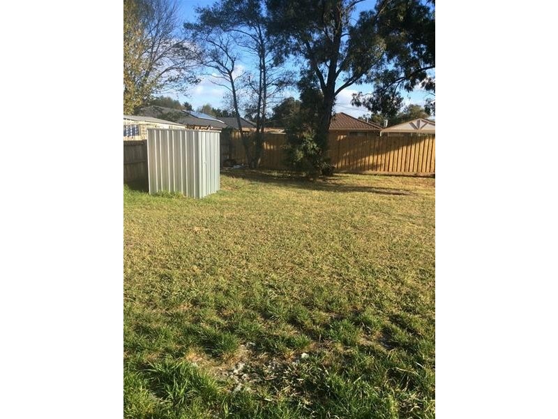 61 Strong Drive, Hampton Park VIC 3976