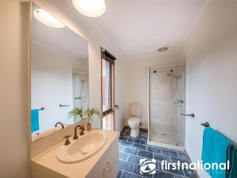 10 Mayruck Rise, Hampton Park VIC 3976