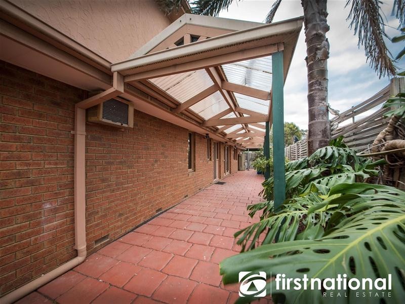 10 Mayruck Rise, Hampton Park VIC 3976
