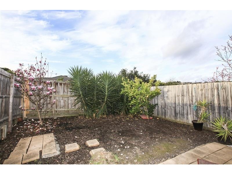 19/52 Shinners Avenue, Berwick VIC 3806