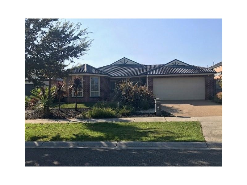 3 Misty Close, Berwick VIC 3806