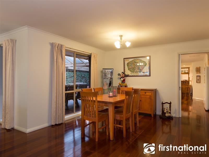 37 Lorikeet Drive, Berwick VIC 3806
