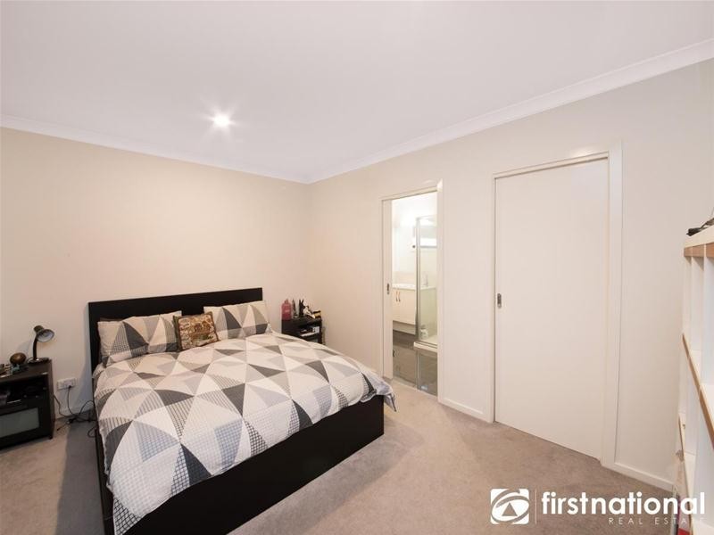 9a Anne Street, Berwick VIC 3806