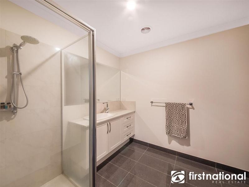 9a Anne Street, Berwick VIC 3806