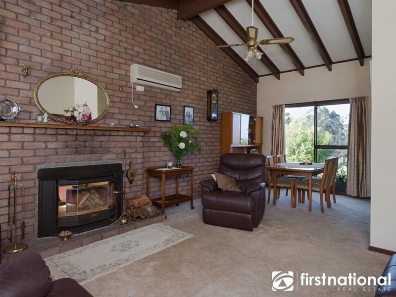 75 McInnes Road, Tynong North VIC 3813