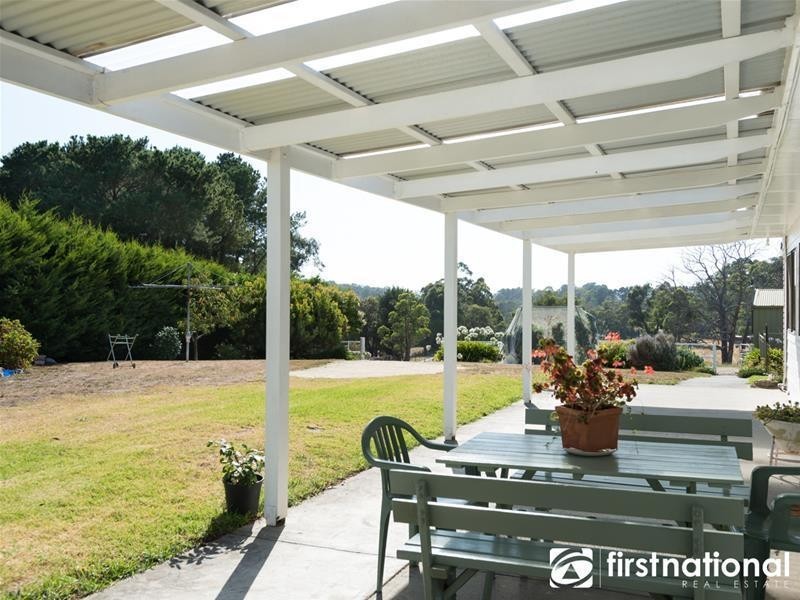 75 McInnes Road, Tynong North VIC 3813