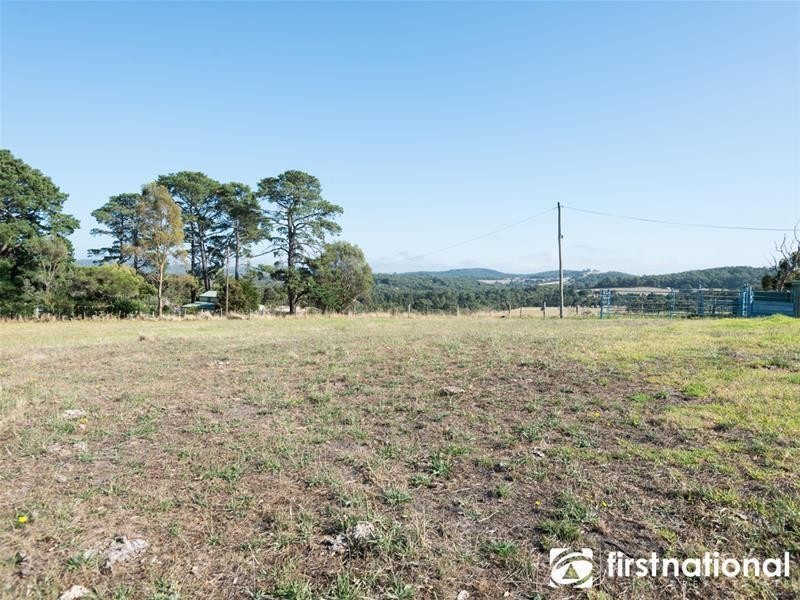 75 McInnes Road, Tynong North VIC 3813