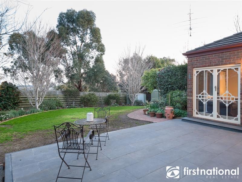 8 Goodall  Court, Berwick VIC 3806