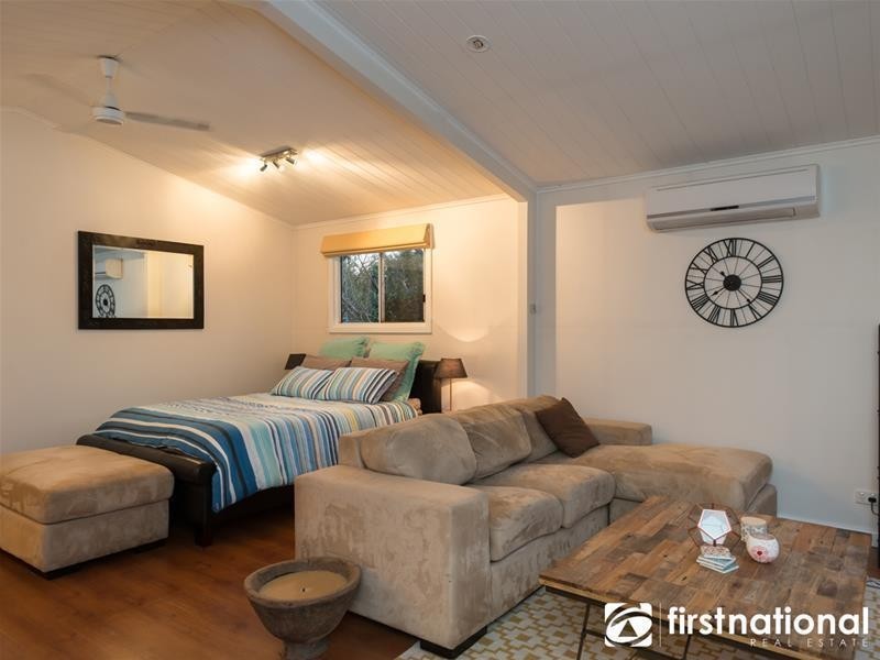 8 Goodall  Court, Berwick VIC 3806