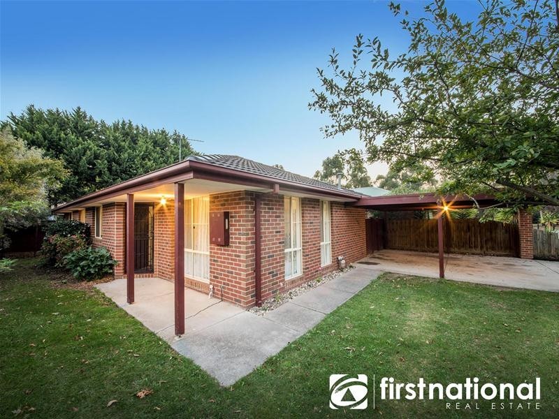 25 Rundell Way, Pakenham VIC 3810