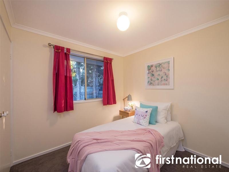 25 Rundell Way, Pakenham VIC 3810