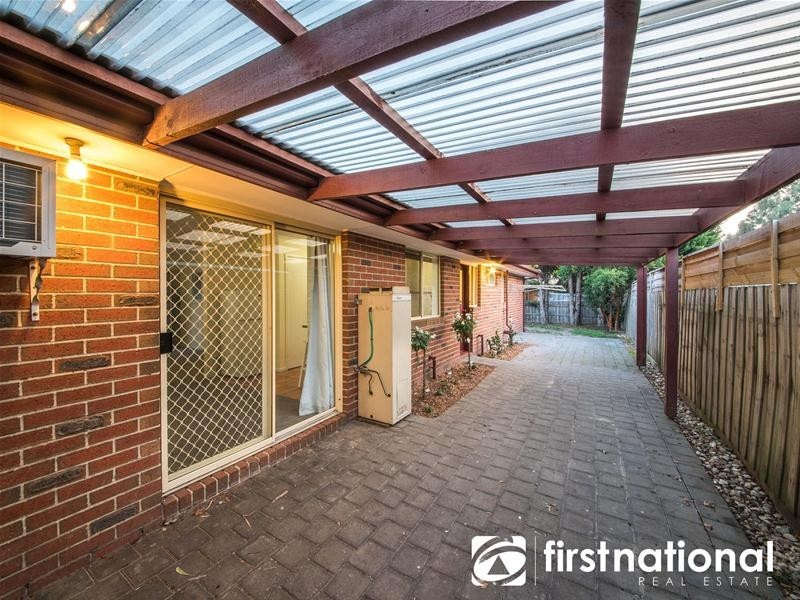 25 Rundell Way, Pakenham VIC 3810