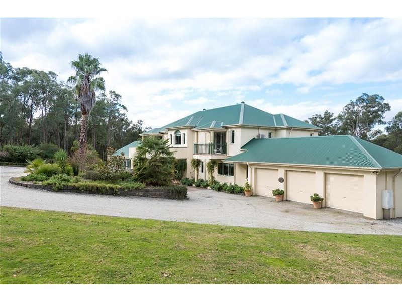 30 Leask Road, Bunyip North VIC 3815