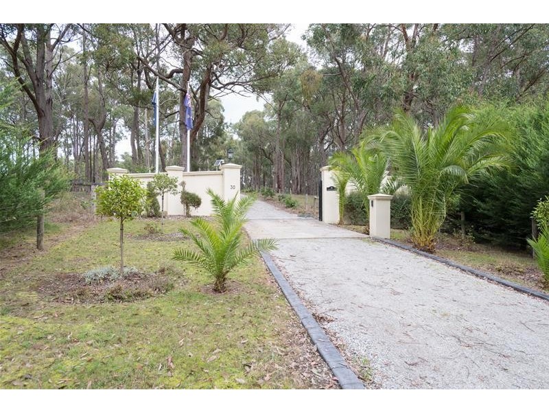 30 Leask Road, Bunyip North VIC 3815