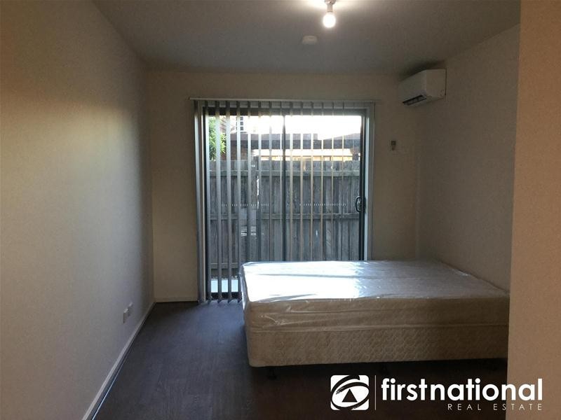 3/51 Henry Street, Pakenham VIC 3810