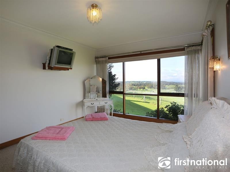 105 Seymour Road, Nar Nar Goon North VIC 3812