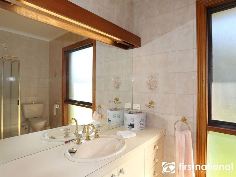 105 Seymour Road, Nar Nar Goon North VIC 3812