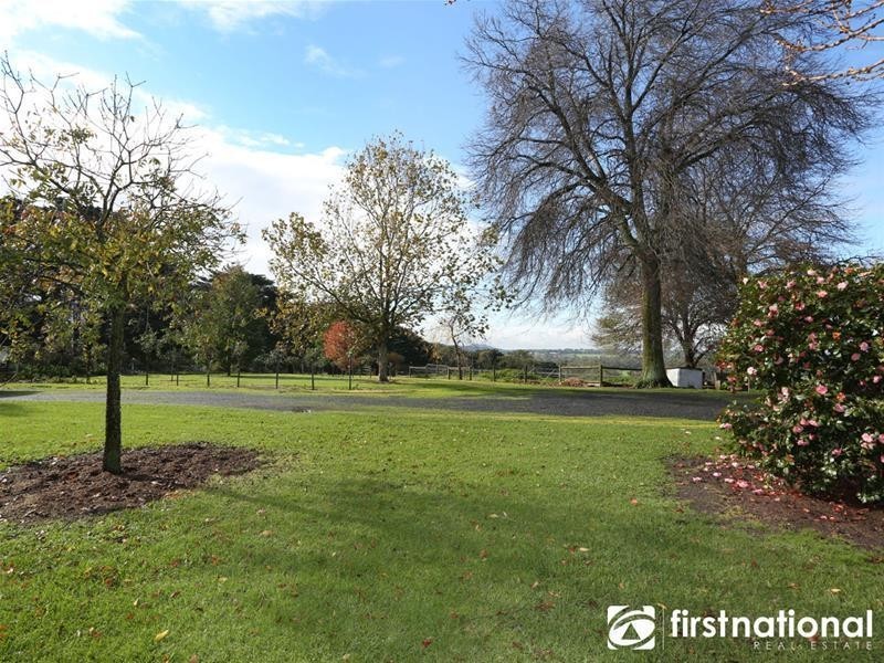 105 Seymour Road, Nar Nar Goon North VIC 3812