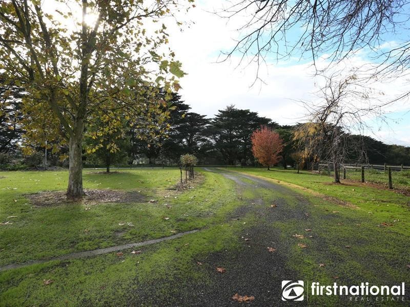 105 Seymour Road, Nar Nar Goon North VIC 3812