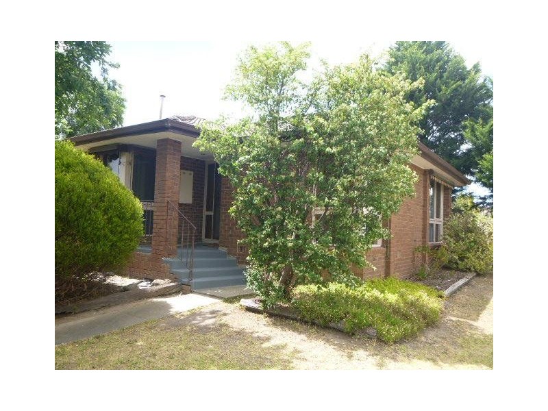 1 Greenmount Close, Narre Warren VIC 3805