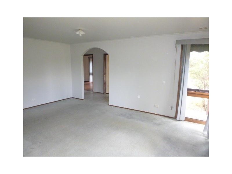 1 Greenmount Close, Narre Warren VIC 3805