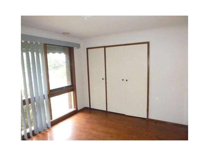 1 Greenmount Close, Narre Warren VIC 3805