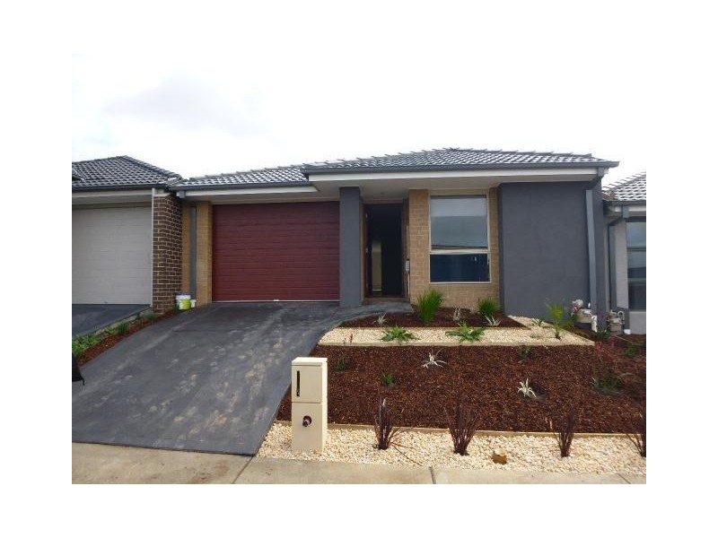 56 Belmont Crescent, Pakenham VIC 3810