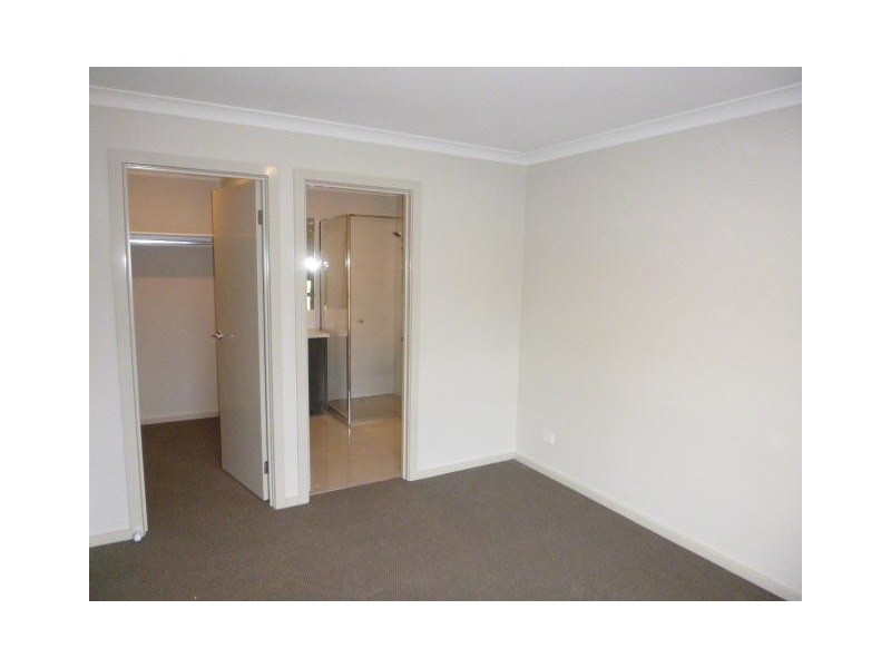 56 Belmont Crescent, Pakenham VIC 3810