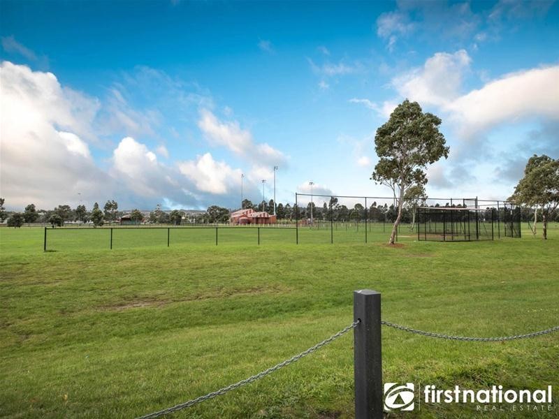 123 Melzak Way, Berwick VIC 3806