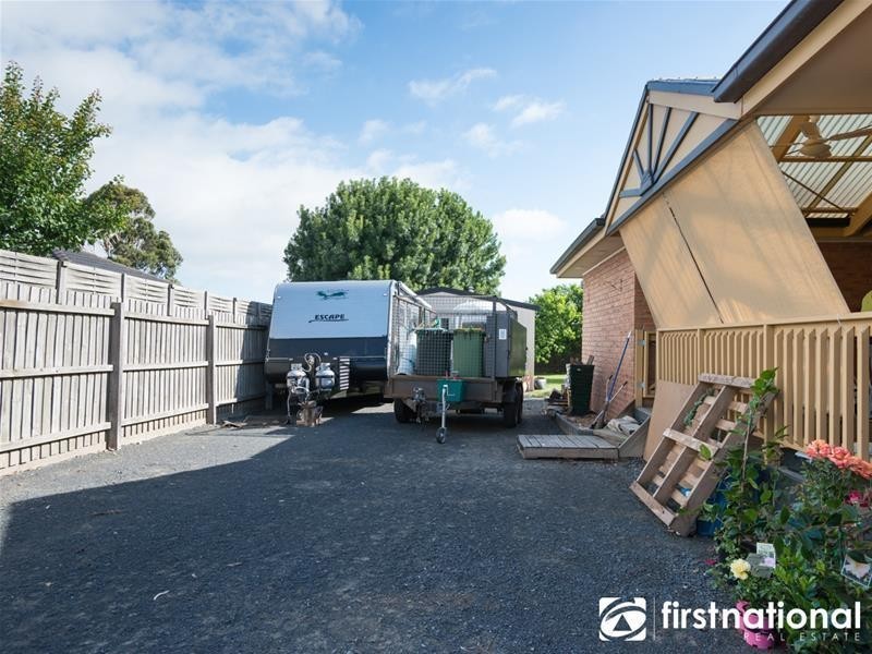 28 Broadhurst Road, Pakenham VIC 3810