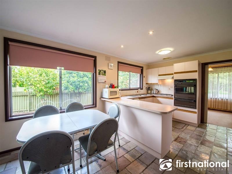 18 Penrith Court, Berwick VIC 3806