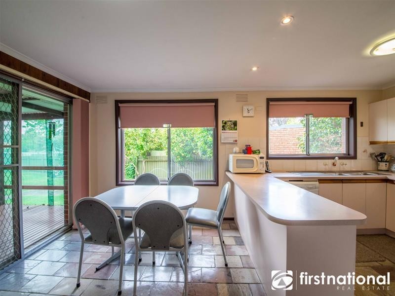 18 Penrith Court, Berwick VIC 3806